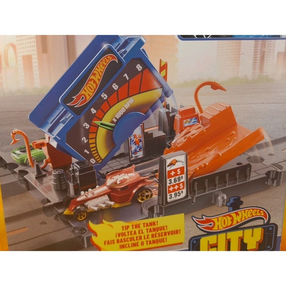 Hot Wheels City Fuel Station Shift Track Set Sealed Mattel Toy Car HKX45 - Picture 3 of 11